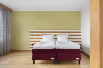 Suite, 1 King Bed, Non Smoking (Living Room;with Sofabed)