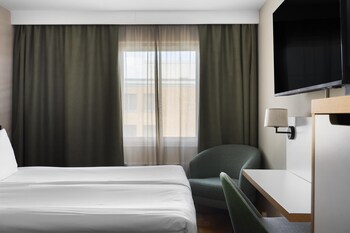 Classic Room, 1 Queen Bed, Non Smoking