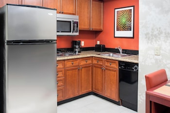 Suite, 2 Bedrooms, Fireplace