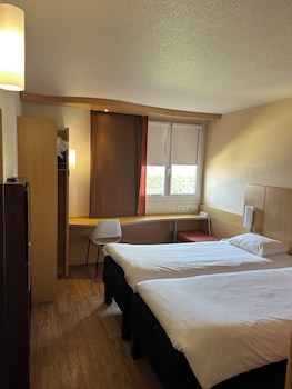 Standard Room, 2 Twin Beds