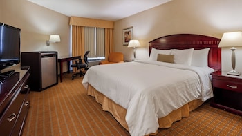 Standard Room, 1 King Bed, Accessible, Non Smoking