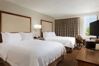 Room, 2 Queen Beds, Non Smoking