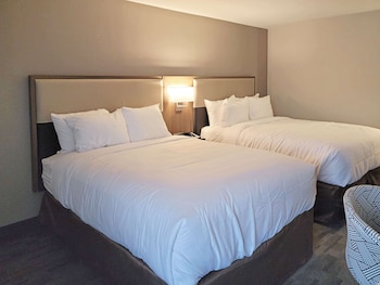 Room, 2 Queen Bed, Non Smoking