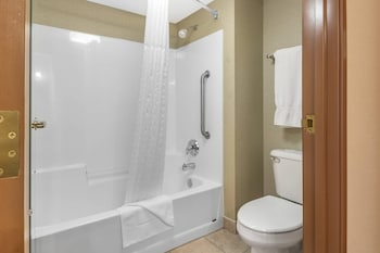Standard Room, 2 Queen Beds, Non Smoking