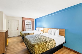 Room, 2 Queen Beds, Smoking