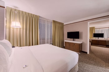 Executive Suite, 1 King Bed