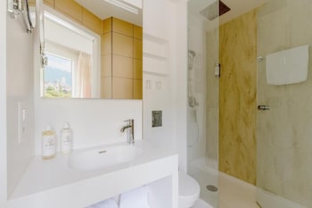 Room, Lake View (Cosy Mona)