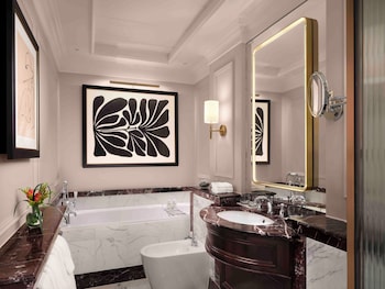 Two-bedroom Family Room