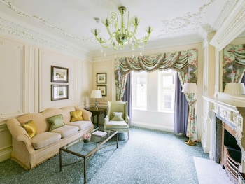 One bedroom Suite