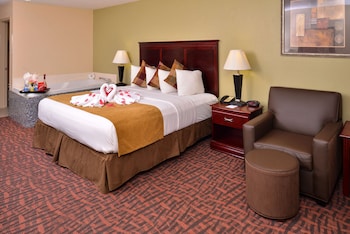 Suite, 1 King Bed, Non Smoking, Jetted Tub