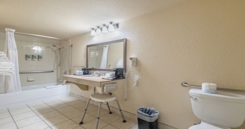 Standard Room, 1 King Bed, Accessible, Refrigerator & Microwave