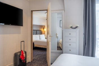 Family Quadruple Room, 2 Bedrooms, Non Smoking, Connecting Rooms