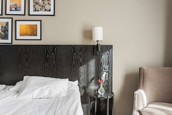 Junior Suite, 2 Twin Beds, Non Smoking (with Sofabed)