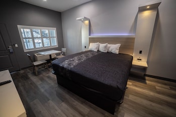 Room, 1 King Bed, Accessible, Non Smoking