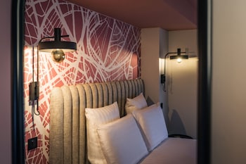 Privilege Room