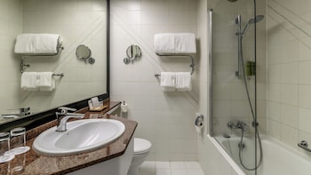 Twin room for Single use
