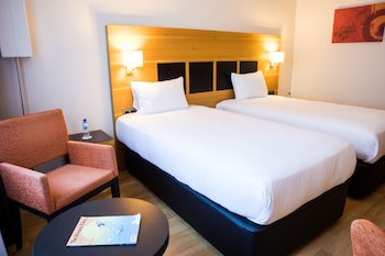 Twin room for Single use