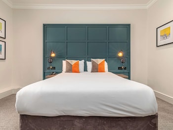 Privilege, Room, 1 King Bed
