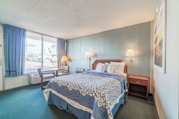 Room, 1 Queen Bed, Smoking