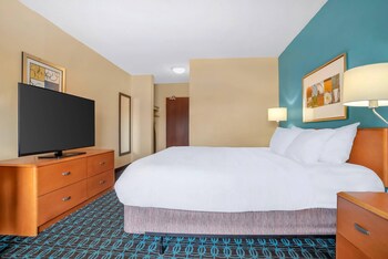 Room, 1 King Bed, Accessible, Non Smoking