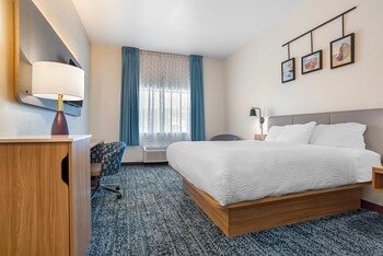 Standard Room, 1 King Bed, Non Smoking
