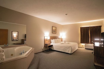 Single King Jacuzzi Suite