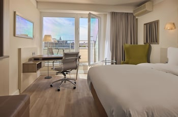 Room, 1 Queen Bed, Balcony
