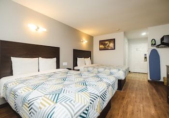 Standard Room, 2 Queen Beds, Non Smoking, Refrigerator & Microwave