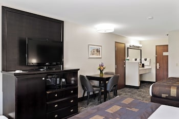 Deluxe Room, Multiple Beds (2 King Beds)