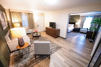 Family Room Suite