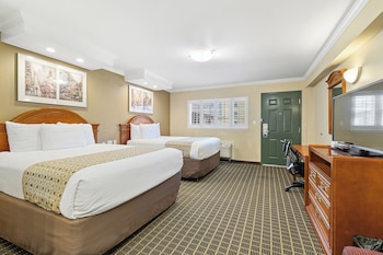 Standard Double Room, 2 Double Beds