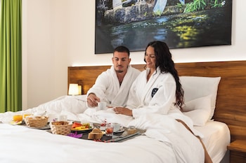Superior Room, 2 Twin Beds, Balcony, Ocean View