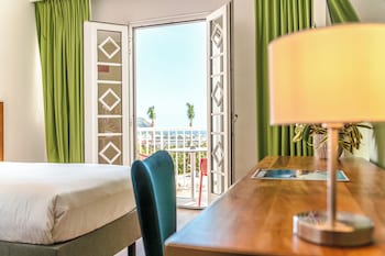 Superior Room, 1 King Bed