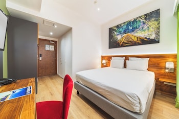 Standard Room, 1 Double Bed