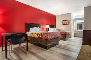 Standard Double Room, 2 Double Beds, Smoking