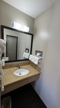 One-Bedroom Suite, 1 King Bed, Non Smoking