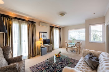 Deluxe Suite, Multiple Beds, Non Smoking, Balcony