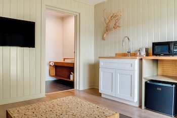 Double Queen Suite
