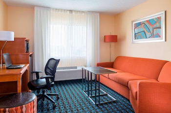 Executive Suite, 1 King Bed with Sofa bed