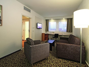 Suite, Multiple Beds