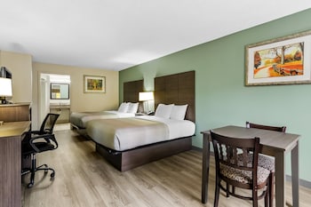 Room, 2 Queen Beds, Non Smoking
