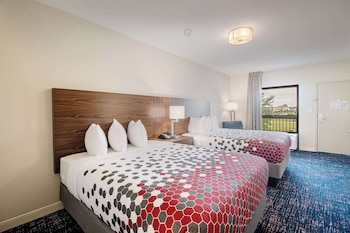 Suite, Multiple Beds, Non Smoking