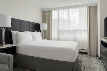 Suite, 1 Bedroom, City View