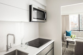 Studio, 1 King Bed with Sofa bed, Kitchenette