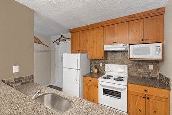 One bedroom suite