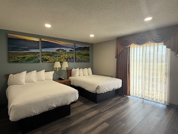 Double Room, 2 Double Beds Non Smoking
