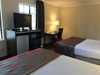 Room, 2 Queen Beds, Non Smoking