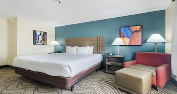 Standard Room, 1 Queen Bed, Accessible, Bathtub