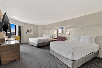 Standard Room, 2 Queen Beds (WorkLife)