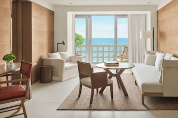 Suite, 1 Bedroom, Balcony (Oceanfront)